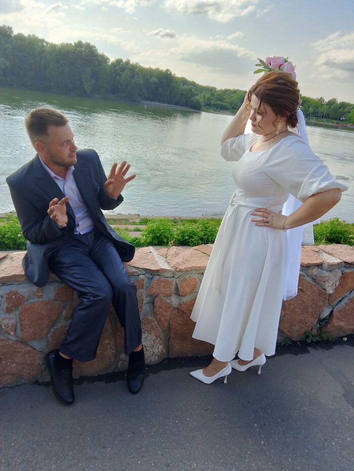 43 Silly And Funny Wedding Photos The Couples Can’t Help But Cringe At 43 Silly And Funny Wedding Photos The Couples Can’t Help But Cringe At