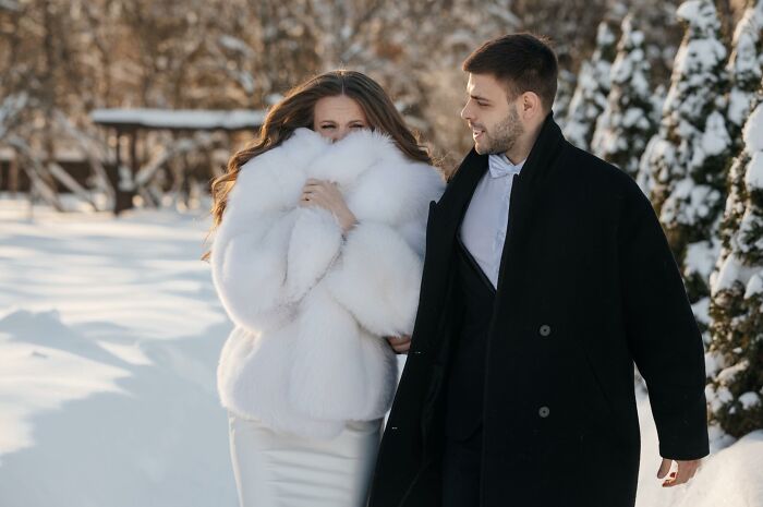 43 Silly And Funny Wedding Photos The Couples Can’t Help But Cringe At 43 Silly And Funny Wedding Photos The Couples Can’t Help But Cringe At