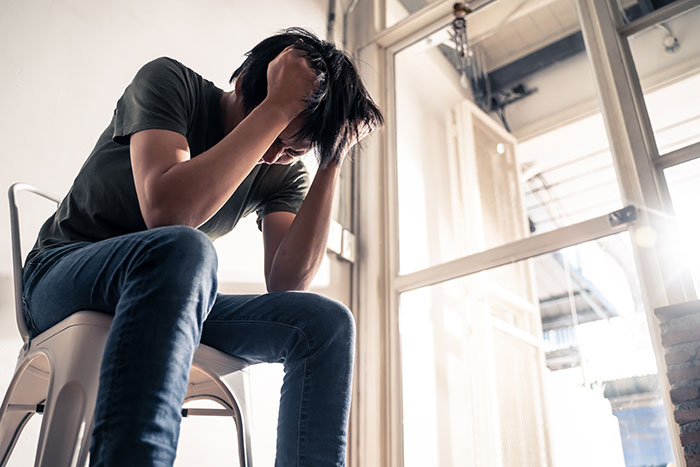 Teen’s Life Is A Mess After He Refuses To Donate His Lung To His Mom And She Feels Her End Nearing Teen’s Life Is A Mess After He Refuses To Donate His Lung To His Mom And She Feels Her End Nearing