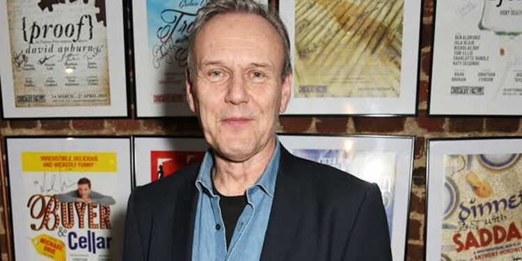 English actor Anthony Head English actor Anthony Head