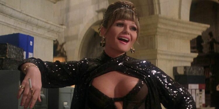 Valerie Perrine as Eve Teschmacher in the 1978 film Superman Valerie Perrine as Eve Teschmacher in the 1978 film Superman