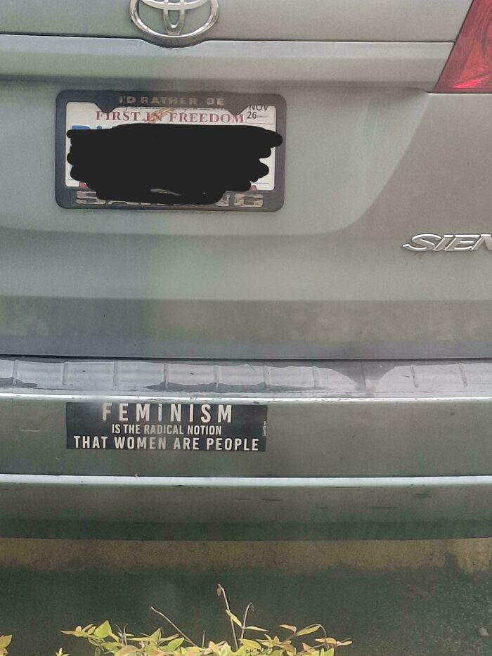 72 Funny, Wild, And Unfiltered Bumper Stickers That Made Drivers Do A Double Take (New Pics) 72 Funny, Wild, And Unfiltered Bumper Stickers That Made Drivers Do A Double Take (New Pics)