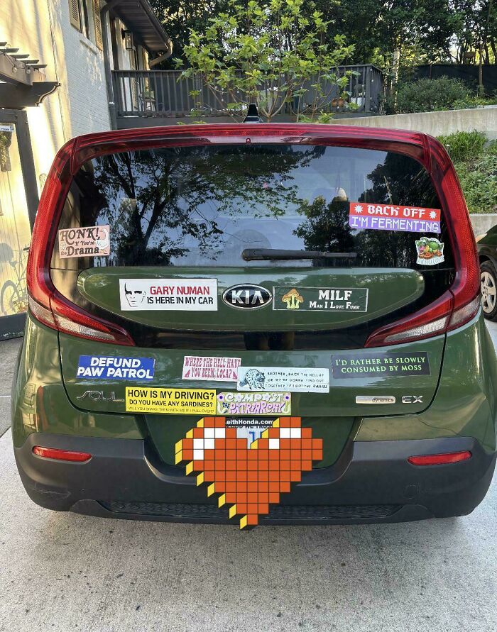 72 Funny, Wild, And Unfiltered Bumper Stickers That Made Drivers Do A Double Take (New Pics) 72 Funny, Wild, And Unfiltered Bumper Stickers That Made Drivers Do A Double Take (New Pics)