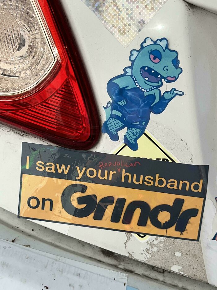 72 Funny, Wild, And Unfiltered Bumper Stickers That Made Drivers Do A Double Take (New Pics) 72 Funny, Wild, And Unfiltered Bumper Stickers That Made Drivers Do A Double Take (New Pics)