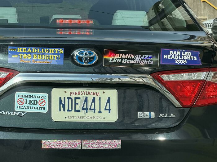 72 Funny, Wild, And Unfiltered Bumper Stickers That Made Drivers Do A Double Take (New Pics) 72 Funny, Wild, And Unfiltered Bumper Stickers That Made Drivers Do A Double Take (New Pics)