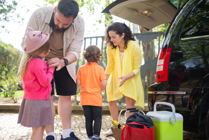 Woman Takes Nanny On Family Vacation, That Decision Ruins Everything Woman Takes Nanny On Family Vacation, That Decision Ruins Everything