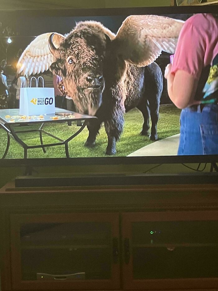 91 Commercials People Can’t Stand With Their Whole Heart 91 Commercials People Can’t Stand With Their Whole Heart