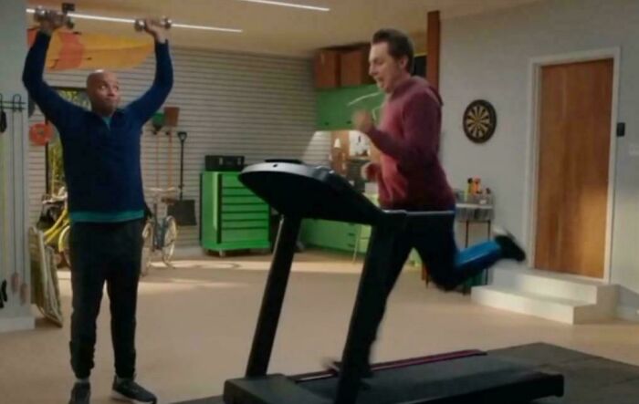 91 Commercials People Can’t Stand With Their Whole Heart 91 Commercials People Can’t Stand With Their Whole Heart