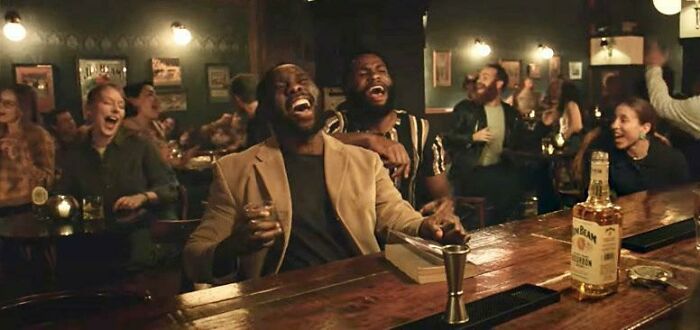 91 Commercials People Can’t Stand With Their Whole Heart 91 Commercials People Can’t Stand With Their Whole Heart