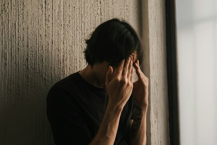 People Open Up To Internet Strangers About Their Messiest, Most Depressing And Deep Secrets People Open Up To Internet Strangers About Their Messiest, Most Depressing And Deep Secrets