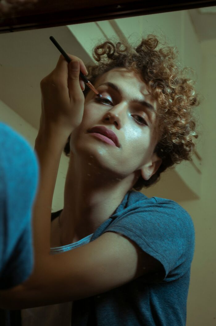People Open Up To Internet Strangers About Their Messiest, Most Depressing And Deep Secrets People Open Up To Internet Strangers About Their Messiest, Most Depressing And Deep Secrets