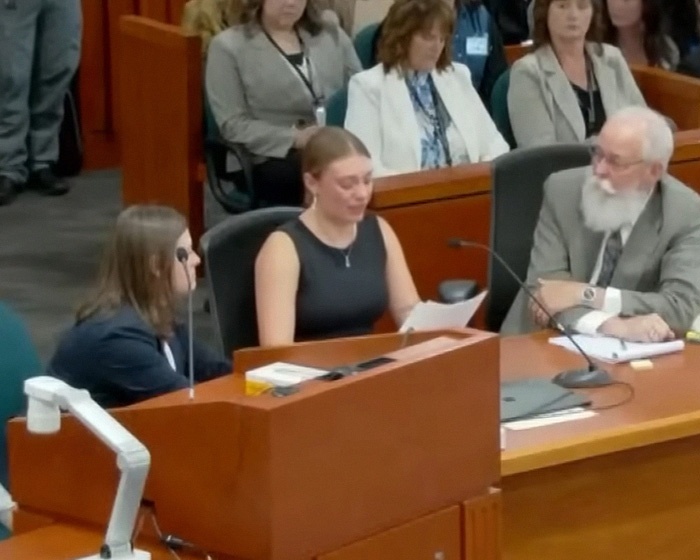 Redditor Exposes 8 Questionable Details In Bryan Kohberger’s Case After Netflix Documentary Goes Viral Redditor Exposes 8 Questionable Details In Bryan Kohberger’s Case After Netflix Documentary Goes Viral
