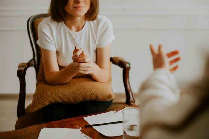 &ldquo;She Needed A Therapist More Than Me&rdquo;: 67 Unhinged Therapist Moments People Still Haven&rsquo;t Recovered From