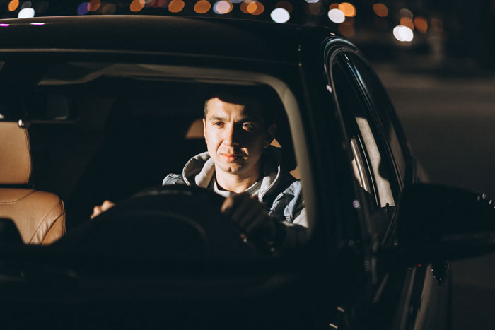 Pushy MIL Demands Four-Hour Ride Before Sunrise, Son Agrees But Drops Her Off At The Bus Station Pushy MIL Demands Four-Hour Ride Before Sunrise, Son Agrees But Drops Her Off At The Bus Station