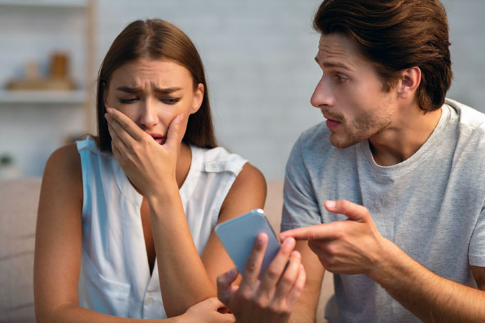 Guy Chases His Dream Girl, Spends The Next Year Calling Her Chubby And Trying To ‘Fix’ Her Guy Chases His Dream Girl, Spends The Next Year Calling Her Chubby And Trying To ‘Fix’ Her
