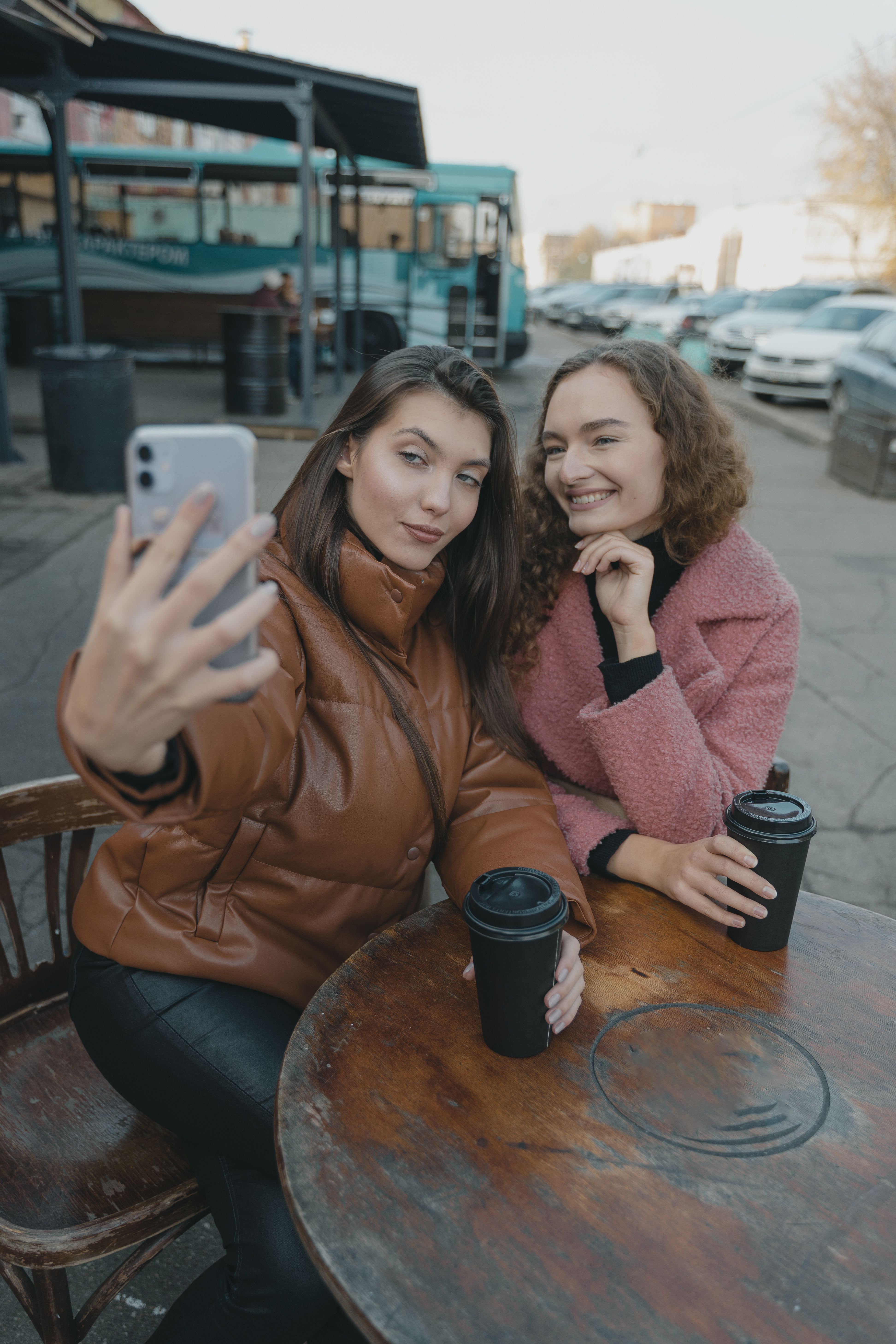 Bi Woman Goes On Outing With Fiancé’s Cousin, Sly MIL Uses FB Photo As Evidence Of Her “Cheating” Bi Woman Goes On Outing With Fiancé’s Cousin, Sly MIL Uses FB Photo As Evidence Of Her “Cheating”