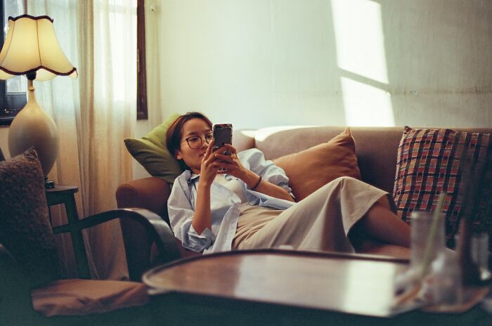 57 Habits People In Their 20s Think Are “Harmless” But Will Absolutely Destroy Them In Their Later Years 57 Habits People In Their 20s Think Are “Harmless” But Will Absolutely Destroy Them In Their Later Years