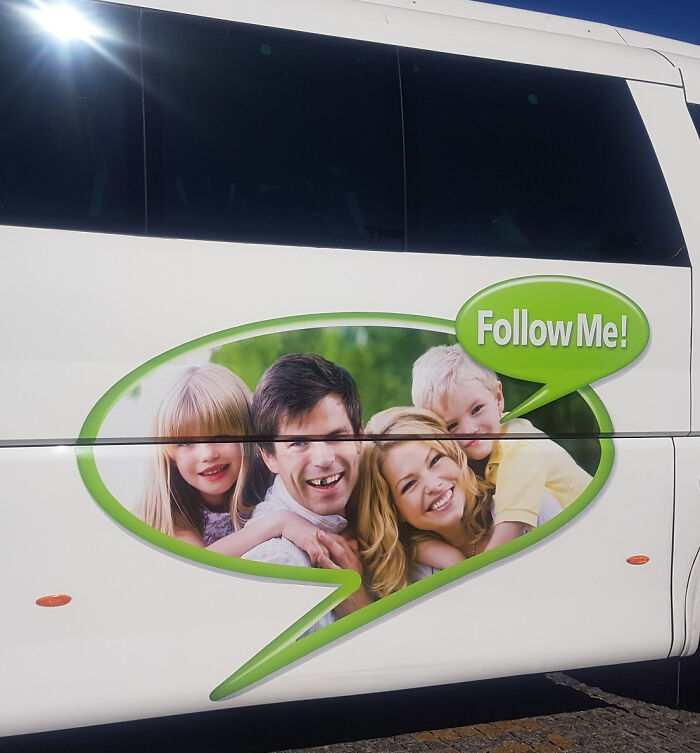 64 Times Boring Ads Became Much More Interesting And Hilarious Because Of Their Placement 64 Times Boring Ads Became Much More Interesting And Hilarious Because Of Their Placement