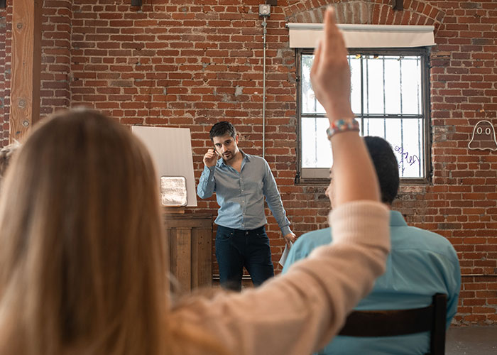47 Signs That People Mistake For Low Intelligence When It’s Really Not 47 Signs That People Mistake For Low Intelligence When It’s Really Not