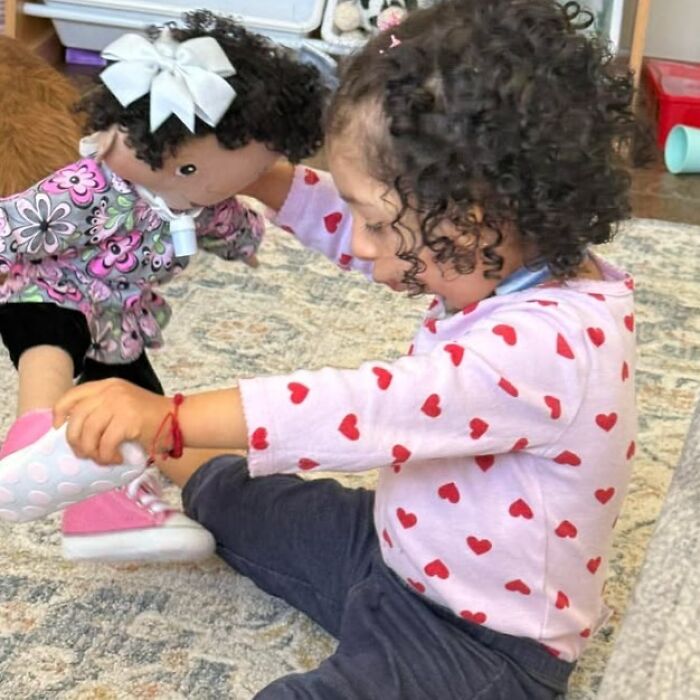 Woman Creates Custom Dolls So Kids Can Finally Have A Doll That Is A Representation Of Themselves (20 New Pics) Woman Creates Custom Dolls So Kids Can Finally Have A Doll That Is A Representation Of Themselves (20 New Pics)
