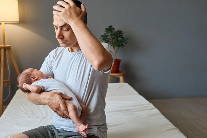 Wife Uses A Boy’s Name For Baby Daughter Behind Hubby’s Back, He Considers Divorce When He Finds Out Wife Uses A Boy’s Name For Baby Daughter Behind Hubby’s Back, He Considers Divorce When He Finds Out