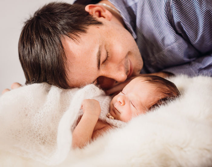 Wife Uses A Boy’s Name For Baby Daughter Behind Hubby’s Back, He Considers Divorce When He Finds Out Wife Uses A Boy’s Name For Baby Daughter Behind Hubby’s Back, He Considers Divorce When He Finds Out
