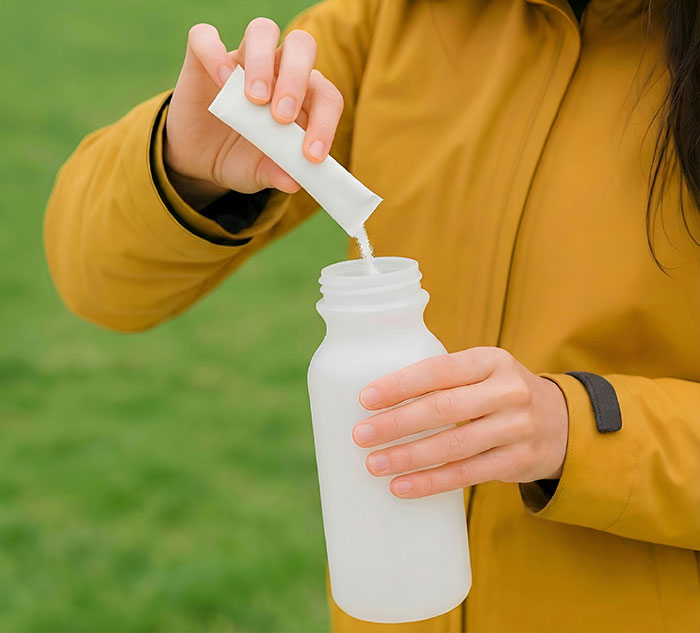 You’re Probably Wasting Money On Electrolyte Drinks, So Here’s What Works Just As Well You’re Probably Wasting Money On Electrolyte Drinks, So Here’s What Works Just As Well