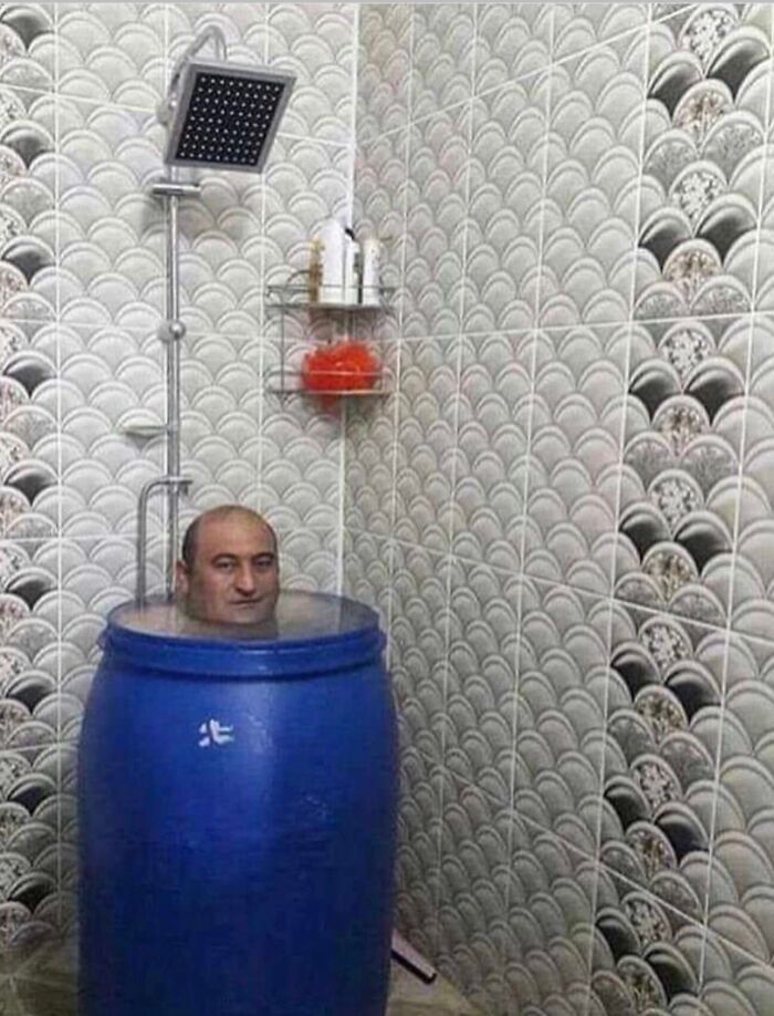 75 Weirdly Confusing Pics That Are Here To Remind You That Nothing Makes Sense Anymore 75 Weirdly Confusing Pics That Are Here To Remind You That Nothing Makes Sense Anymore
