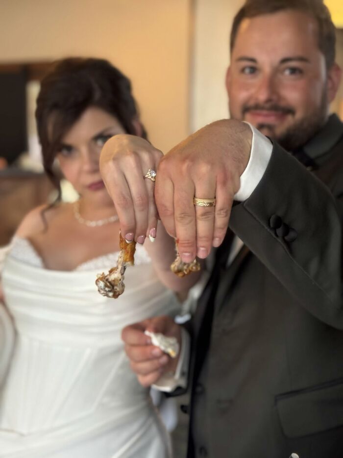 82 Funny Wedding Photos That Are Actually Iconic