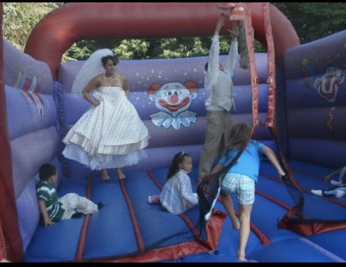 82 Funny Wedding Photos That Are Actually Iconic