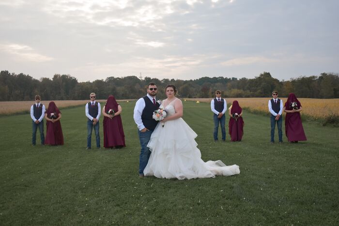82 Funny Wedding Photos That Are Actually Iconic