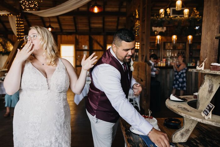 82 Funny Wedding Photos That Are Actually Iconic