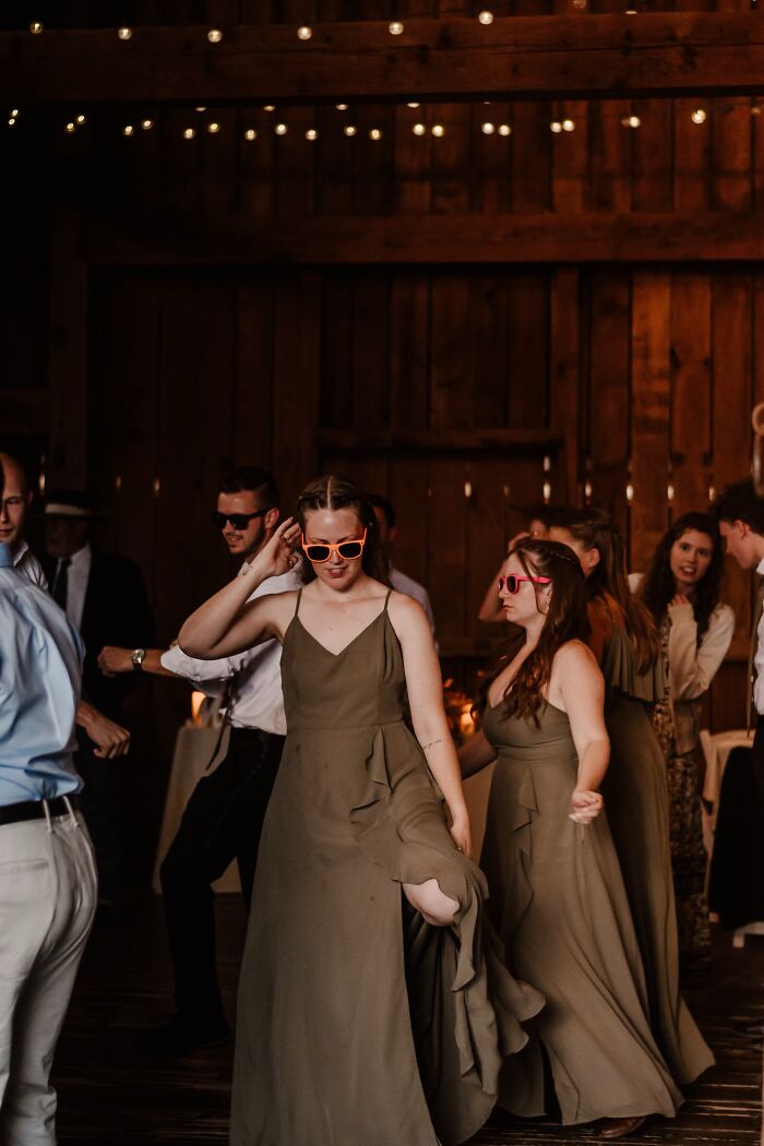 82 Funny Wedding Photos That Are Actually Iconic