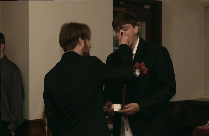 82 Funny Wedding Photos That Are Actually Iconic