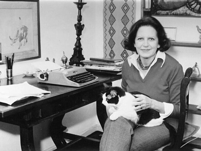 30 Vintage Photos Of Cats That Show Nothing Has Changed In Decades, Collected By This Journalist (New Pics) 30 Vintage Photos Of Cats That Show Nothing Has Changed In Decades, Collected By This Journalist (New Pics)