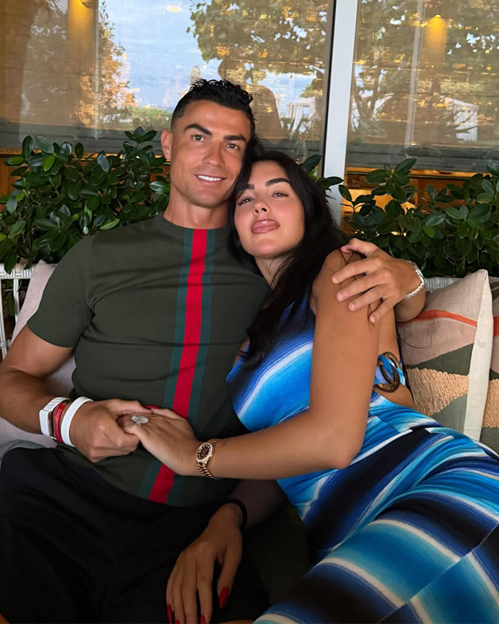 Georgina Rodriguez Hits Back At Body-Shamers After Her Yacht Photos Spark Cruel Comments Georgina Rodriguez Hits Back At Body-Shamers After Her Yacht Photos Spark Cruel Comments