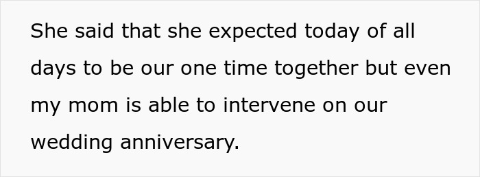 Mom Treats Son Like Her Stand-In Husband For Years, His Real Wife Eventually Quits The Role Mom Treats Son Like Her Stand-In Husband For Years, His Real Wife Eventually Quits The Role