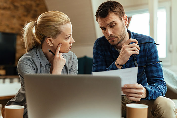 Mom Treats Son Like Her Stand-In Husband For Years, His Real Wife Eventually Quits The Role Mom Treats Son Like Her Stand-In Husband For Years, His Real Wife Eventually Quits The Role