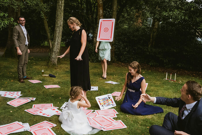 47 Images From The Edge Street Photography Awards That Turn Ordinary Scenes Into Art And Comedy 47 Images From The Edge Street Photography Awards That Turn Ordinary Scenes Into Art And Comedy