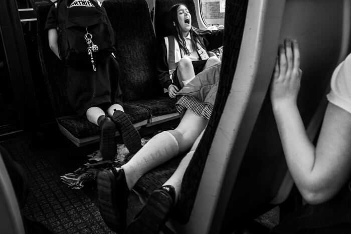 47 Images From The Edge Street Photography Awards That Turn Ordinary Scenes Into Art And Comedy 47 Images From The Edge Street Photography Awards That Turn Ordinary Scenes Into Art And Comedy
