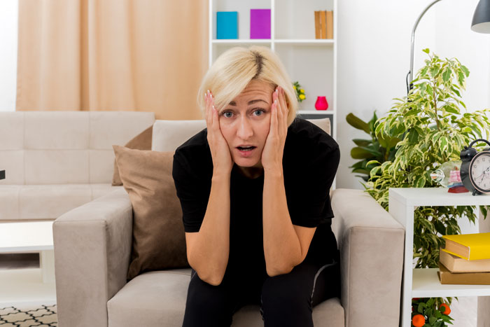 Family Expects Couple To House 25YO Niece For Months Without Answers, They Decide Against It Family Expects Couple To House 25YO Niece For Months Without Answers, They Decide Against It