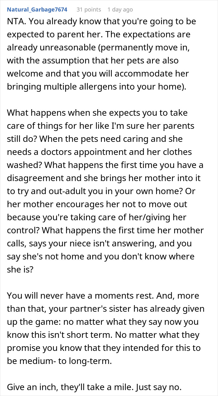 Family Expects Couple To House 25YO Niece For Months Without Answers, They Decide Against It Family Expects Couple To House 25YO Niece For Months Without Answers, They Decide Against It