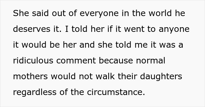 Bride Says Neither Her Dad Nor Stepdad Should Walk Her Down The Aisle, Mom Calls It Disrespectful Bride Says Neither Her Dad Nor Stepdad Should Walk Her Down The Aisle, Mom Calls It Disrespectful