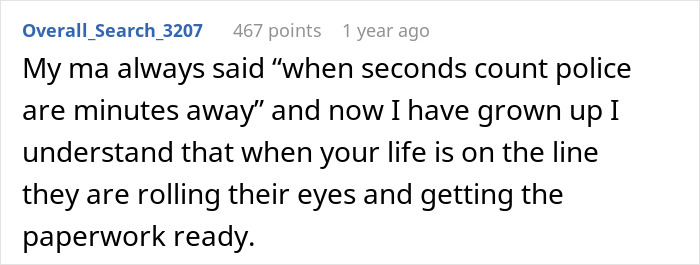 Guy Creeped Out By New Neighbor’s Eerie Behavior, Ends Up Fearing For His Life And Calling The Cops Guy Creeped Out By New Neighbor’s Eerie Behavior, Ends Up Fearing For His Life And Calling The Cops