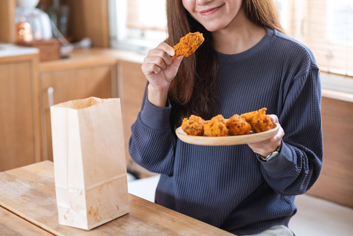 Picky Eater Whines That Sushi Will Make Her Sick, Fumes When It’s Ordered For Another Friend Anyway Picky Eater Whines That Sushi Will Make Her Sick, Fumes When It’s Ordered For Another Friend Anyway