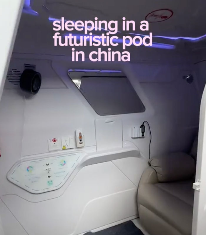 Woman’s Viral Video Of Futuristic Sleeping Pods Inside A Chinese Airport Leaves Travelers Speechless Woman’s Viral Video Of Futuristic Sleeping Pods Inside A Chinese Airport Leaves Travelers Speechless