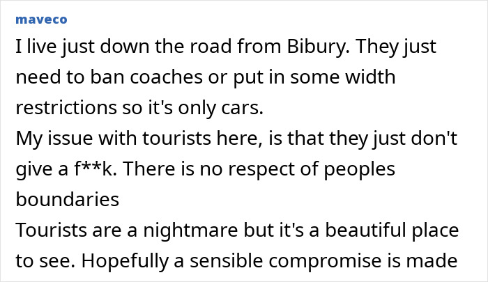 “World’s Most Beautiful Village” Earns Over $1,000 Per Week By Going After Tourists With Unusual Strategy “World’s Most Beautiful Village” Earns Over $1,000 Per Week By Going After Tourists With Unusual Strategy