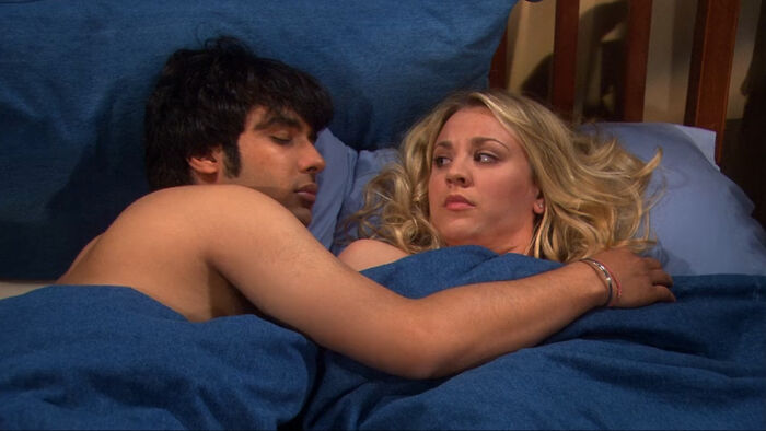 ‘The Big Bang Theory’ Breaks Silence On Kaley Cuoco Hookup As Producers Tried To Erase “Creepy” Scene Amid Backstage Meltdown ‘The Big Bang Theory’ Breaks Silence On Kaley Cuoco Hookup As Producers Tried To Erase “Creepy” Scene Amid Backstage Meltdown