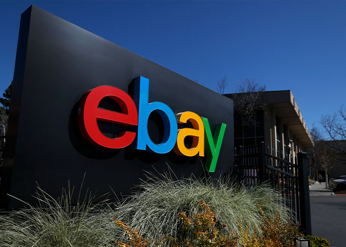 eBay Hit With Massive Karma After Campaign To Ruin Old Couple’s Lives Backfires Spectacularly eBay Hit With Massive Karma After Campaign To Ruin Old Couple’s Lives Backfires Spectacularly