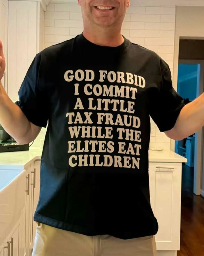 “I Have Mental Illinois”: 64 Iconic Shirts People Wore In Public That Absolutely Went Hard (New Pics) “I Have Mental Illinois”: 64 Iconic Shirts People Wore In Public That Absolutely Went Hard (New Pics)